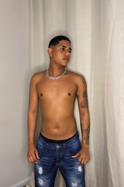 d8bc0f83-d86c-4b14-8a04-07c2f6ab617d