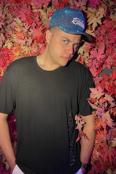 d92d6dbd-09dd-4bd2-871c-7d0074998921