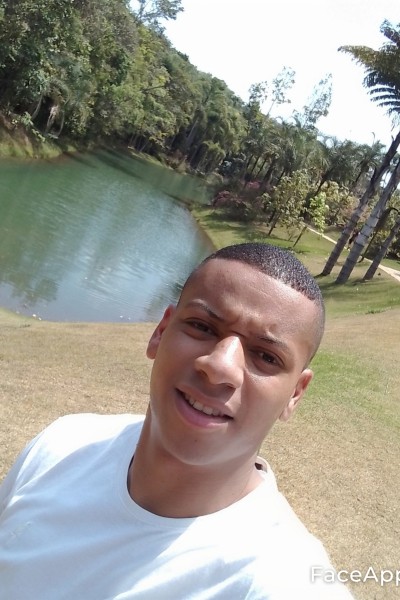 faceapp1664377019400