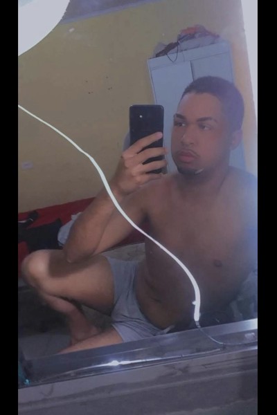 6439f0ff-6cf1-4a1e-bc29-6bf423e3d8d4