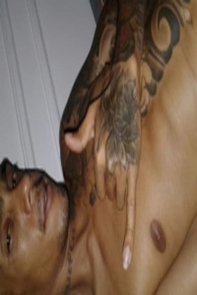 moreno,alto,ativomulheres