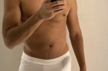 Bonito, dotado, simpático