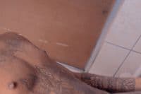 Tatuado dotado liberal